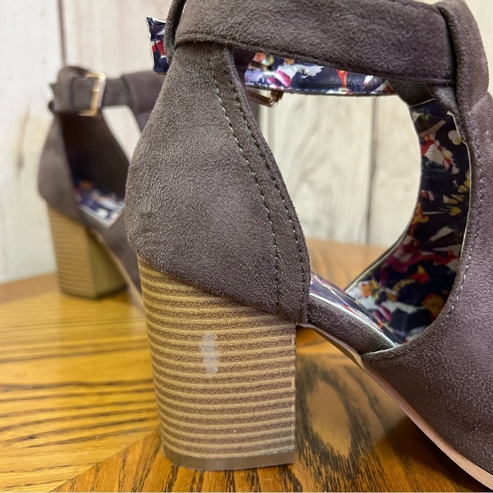 Christian Lacroix Peep Toe Brown Suede Booties | Women's Size 7.5 ๐ขโจ - Picture 6 of 11